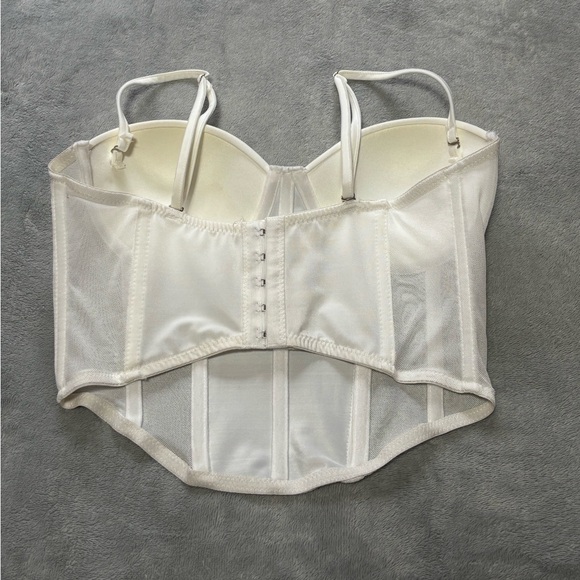 Urban Planet White Corset Top - Picture 2 of 2